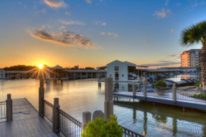 Horseshoe Bay Apartments